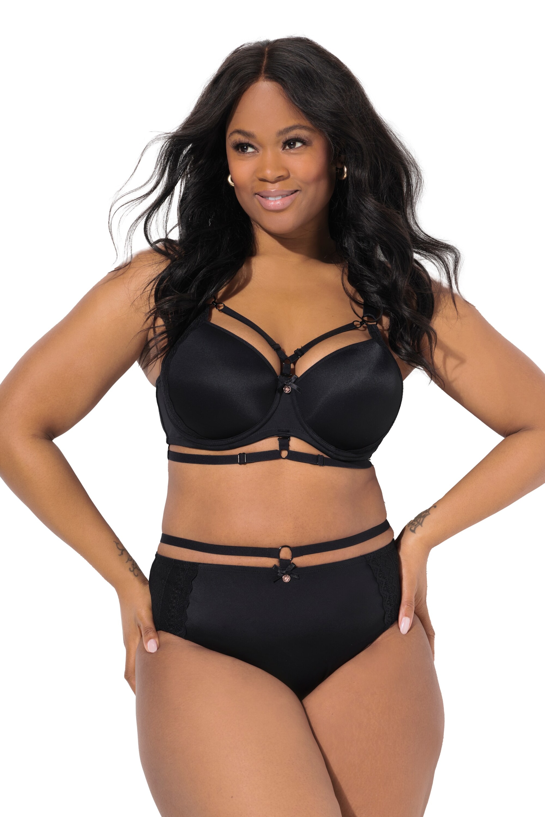 TruYou Panty in Black: front