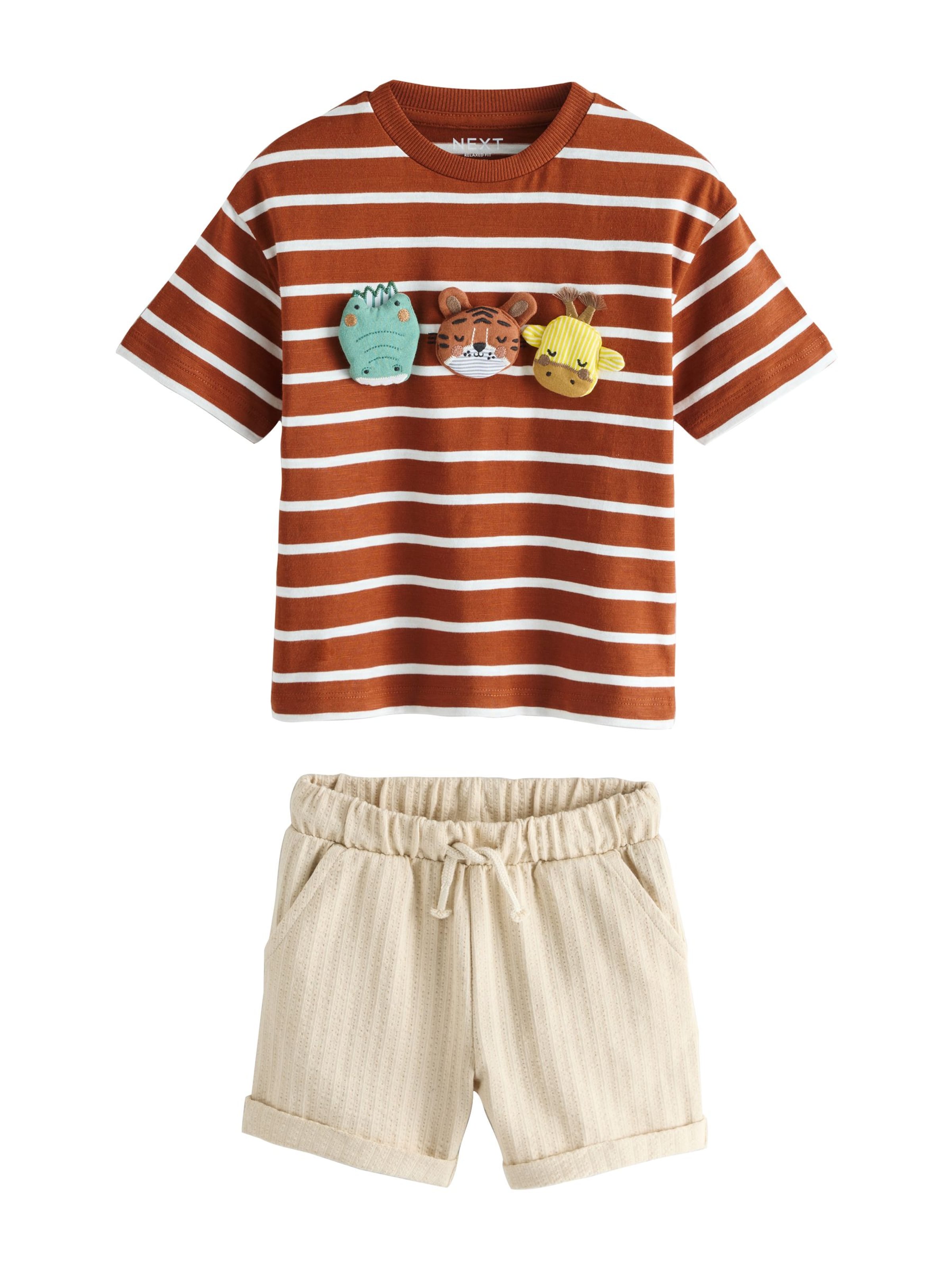 Set de la Next pe bej: față