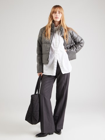 ONLY Between-season jacket 'ONLELSIE' in Grey