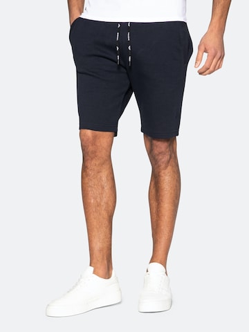 Threadbare Regular Shorts in Blau: predná strana