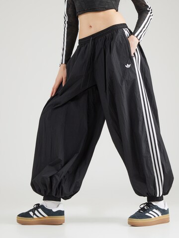 ADIDAS ORIGINALS Barrel Nohavice - Čierna: predná strana