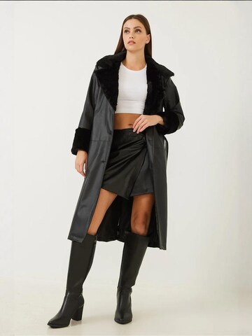 Manteau mi-saison Bianco Lucci en noir