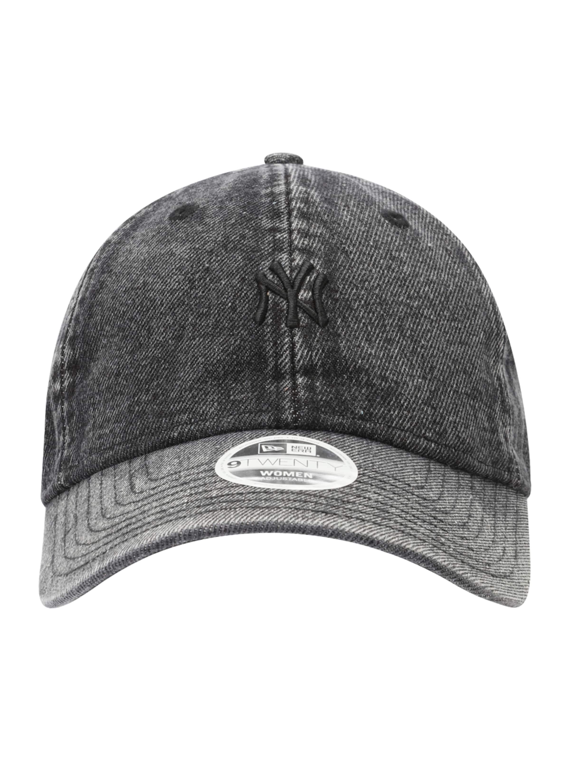 NEW ERA Cap 'LEAGUE ESS 9TWENTY NEYYAN' in Black