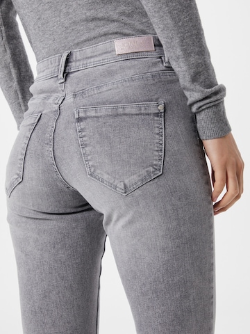 Skinny Jean 'Wauw' ONLY en gris