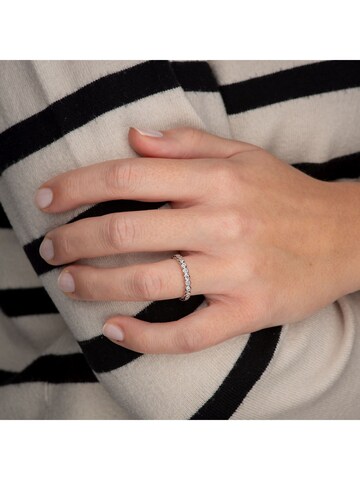 Orolino Ring in Weiß: Vorderseite