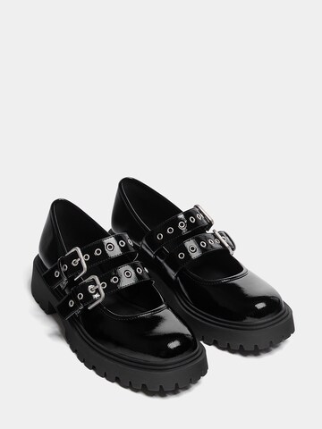 Pull&Bear Slipper in Schwarz