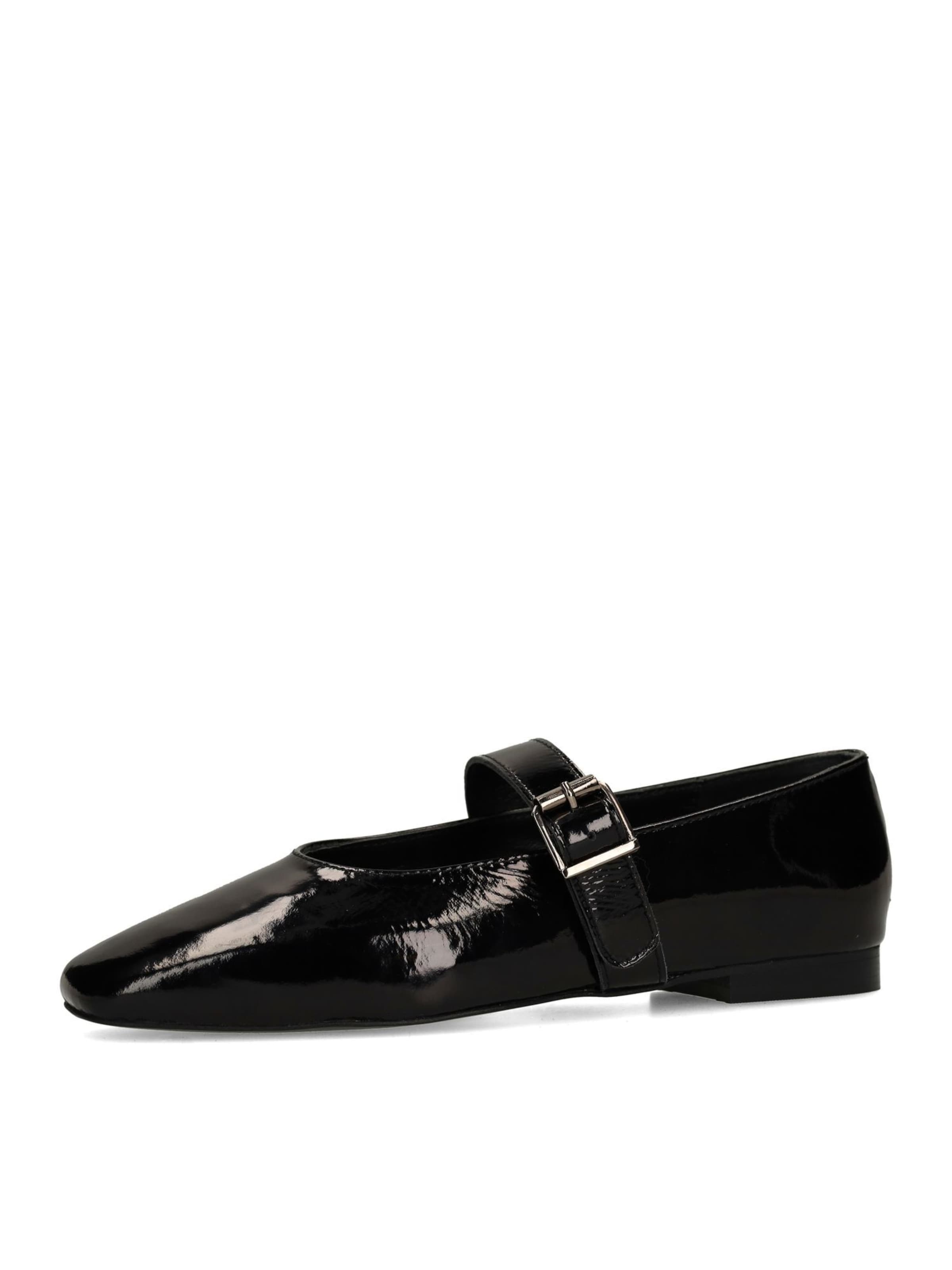 SACHA Ballet Flats with Strap in Black: front