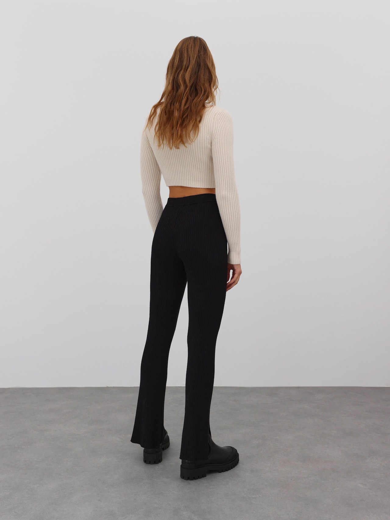 EDITED Produkte Pullover 'Yarina' hellbeige