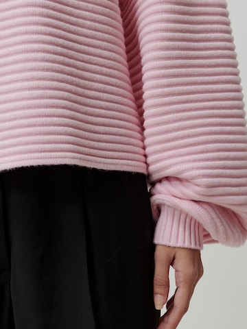 EDITED Sweater 'Everlee' in Pink