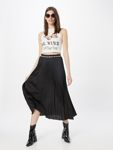 Sublevel Skirt in Black