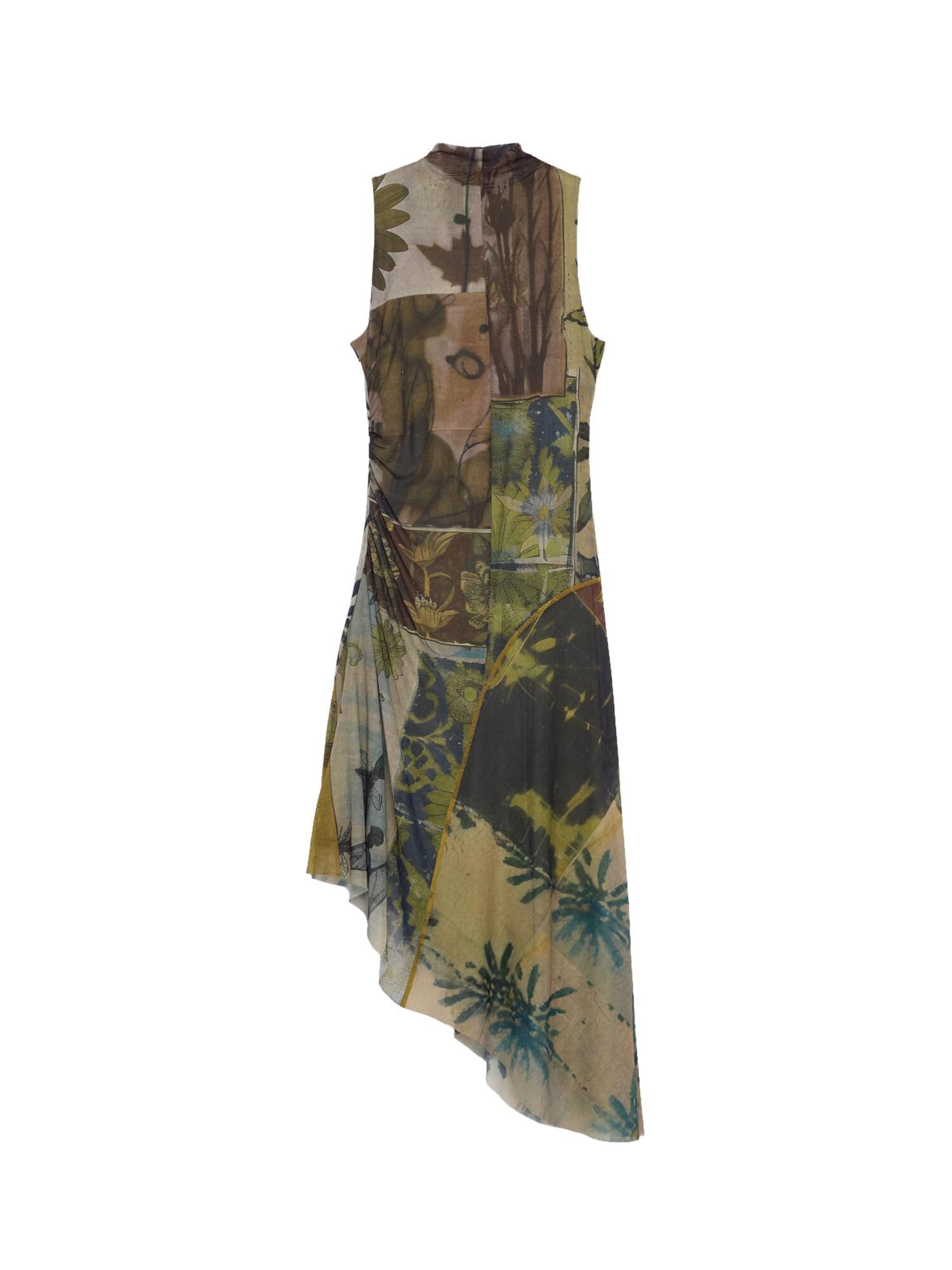 Rochie de la Desigual pe verde: față