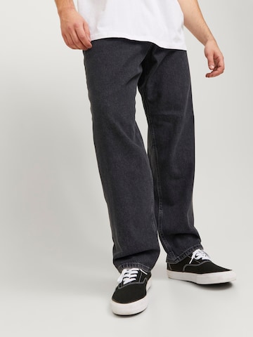 Jack & Jones Plus Loosefit Jeans 'Chris' in Zwart: voorkant