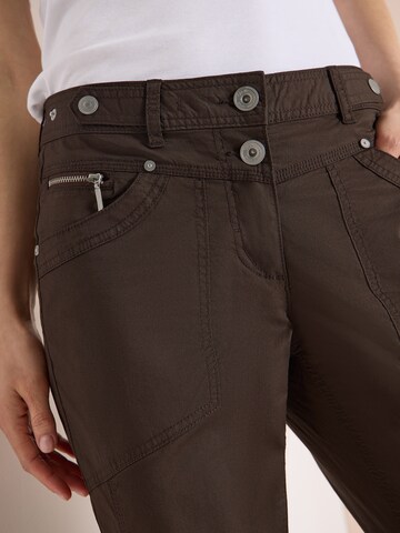 CECIL Regular Broek 'New York' in Bruin