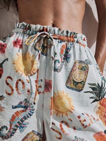 Regular Pantaloni de la Next pe alb