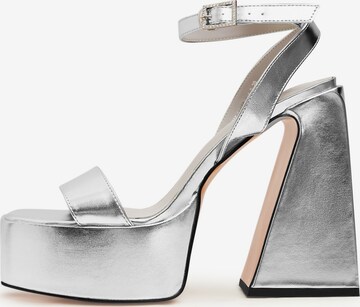 CESARE GASPARI Sandals in Silver: front