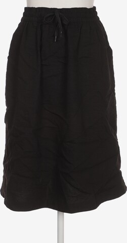 WEEKDAY Skirt in M in Black: front