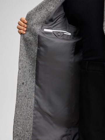 STRELLSON Between-Seasons Coat in Grey