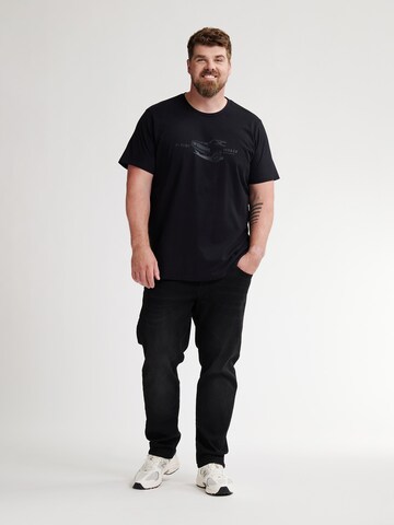 Petrol Industries T-shirt 'Classic' i svart