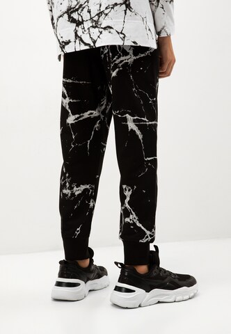 Gulliver Regular Pants in Black: front