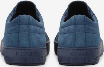 Sneaker low de la Kazar pe albastru
