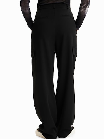 Desigual Regular Cargo trousers in Black