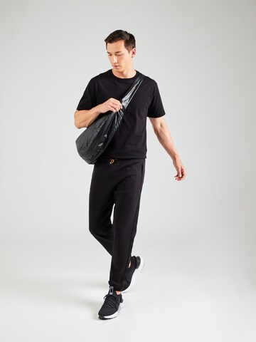 CAMP DAVID Tapered Hose in Schwarz