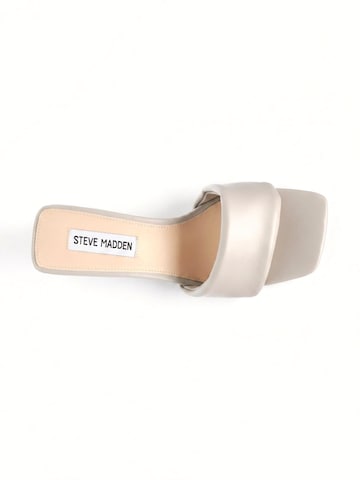 Zoccoletto 'Clear-Sky Greige Sandals' di STEVE MADDEN in grigio
