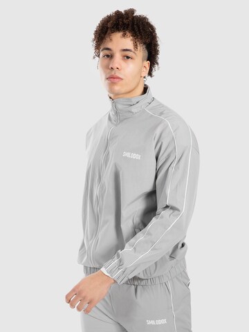 Survêtement 'Nolans' Smilodox en gris