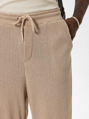 Loosefit Pantalon 'Bugloss' VAMOS CLO en beige
