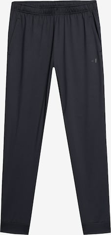 4F - regular Pantalón deportivo en negro: frente