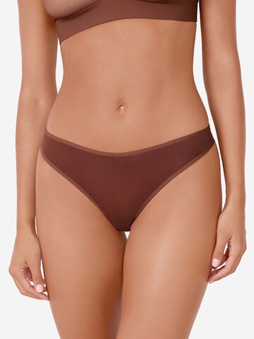 String di ETAM in marrone: frontale