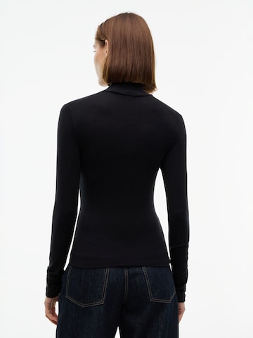 TOMMY HILFIGER Tričko – černá