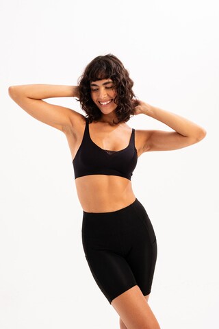Justever Bralette Bra in Black
