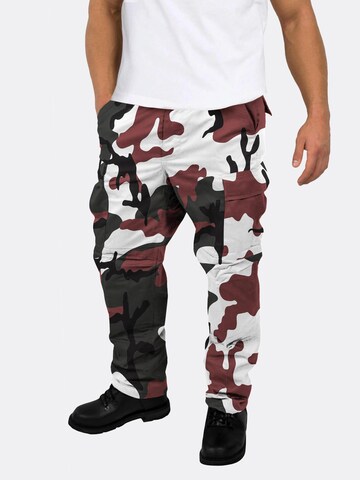 normani Regular Outdoor Pants 'Trooper' in Red: front