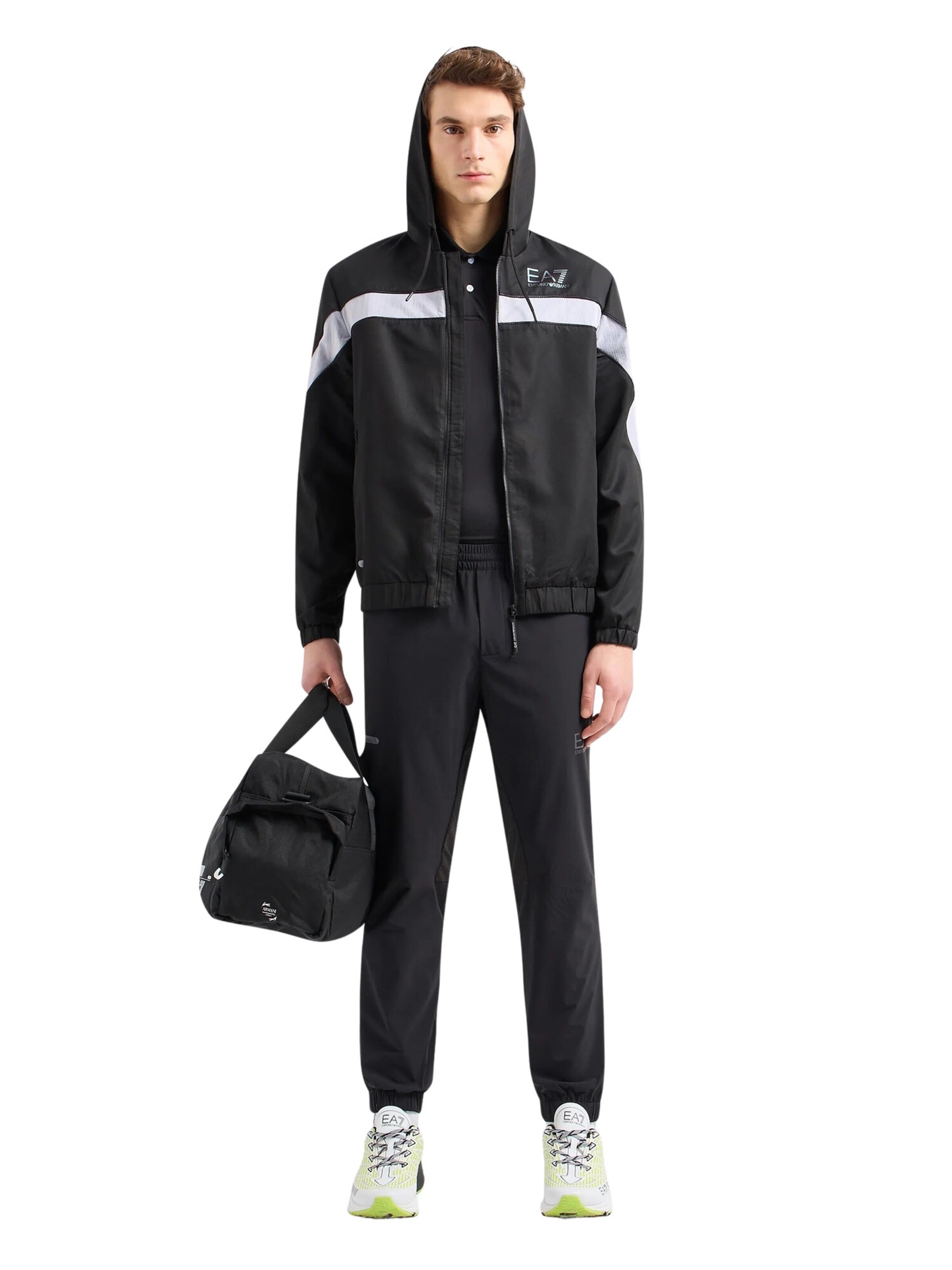 EA7 Emporio Armani Tapered Sportsbukser i sort