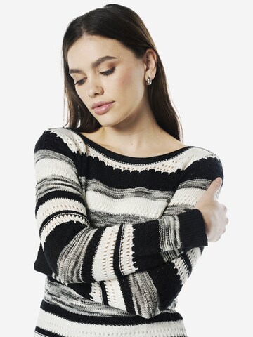 KOROSHI Sveter - Čierna