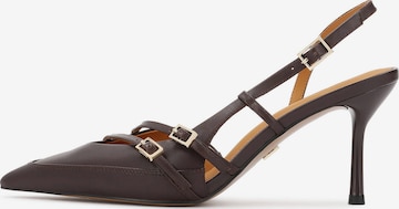 Décolleté sling di Kazar in marrone: frontale