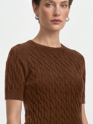 Rich & Royal Sweater in Brown