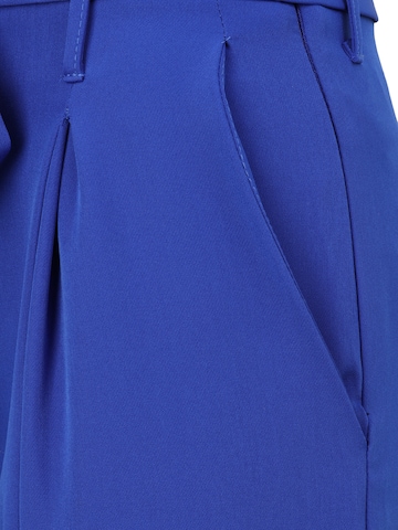 Slimfit Pantaloni con pieghe di Wallis Petite in blu