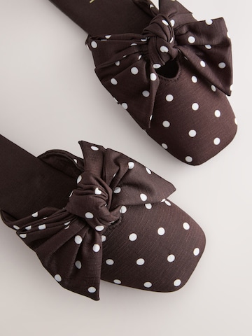 Next Hausschuh in Braun