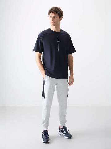 T-Shirt Tommy Life en bleu