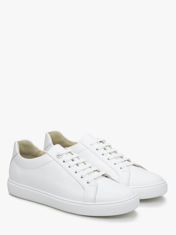 Estro Platform trainers '09-2348' in White