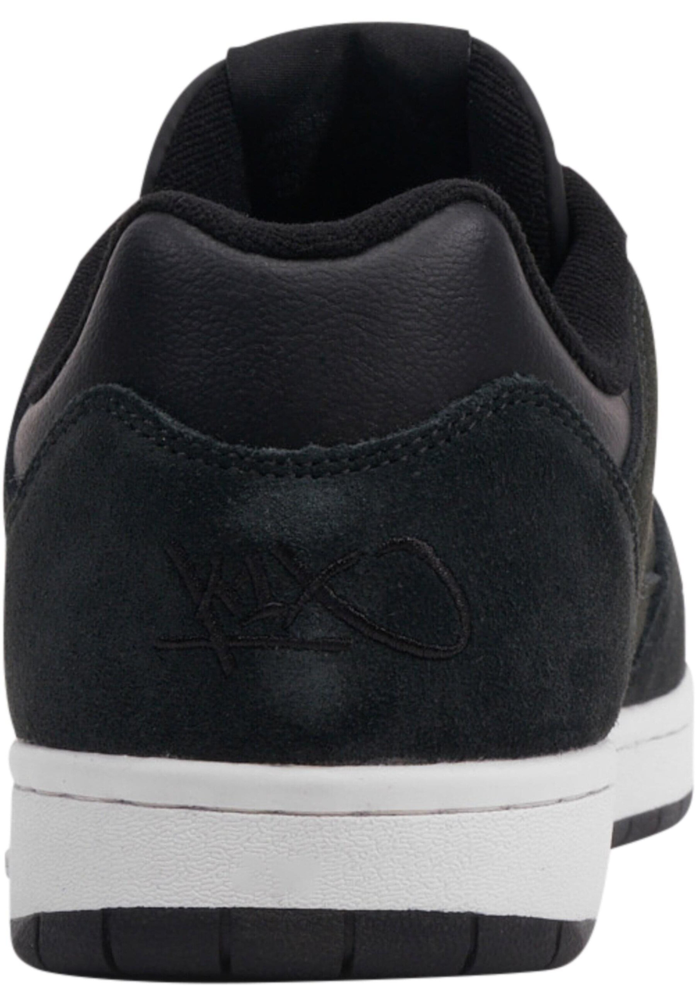 K1X Sneaker 'Sweep' in Schwarz