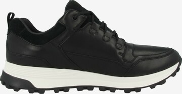 CLARKS Sneaker low ' ATL Trek Lo ' in Schwarz