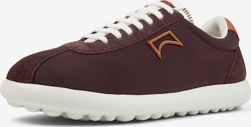 Baskets basses 'Pelotas' CAMPER en rouge : devant