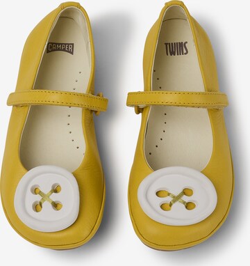 CAMPER Ballet Flats in Yellow