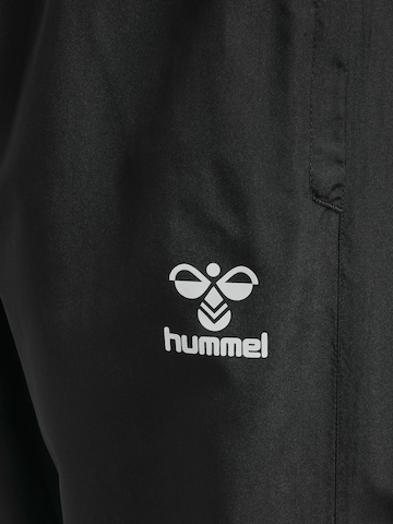 Hummel Regular Sporthose in Schwarz