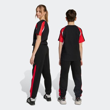 ADIDAS SPORTSWEAR Tapered Sporthose in Schwarz