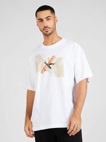 T-Shirt 'SKYSCRAPER' Calvin Klein Jeans en blanc : devant