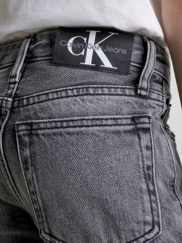 Calvin Klein Jeans Slim fit Jeans in Grey